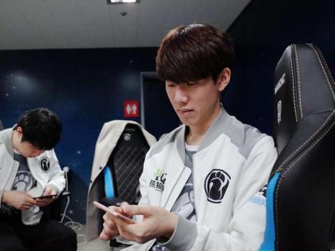 Ruler：“现在我们夺冠概率40%左右，但击败T1后感觉有80-90%”